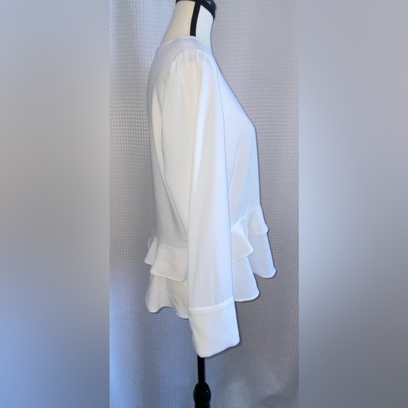Women’s Zara white long sleeves blouse with ruffled hem size Large‎ - Picture 5 of 12